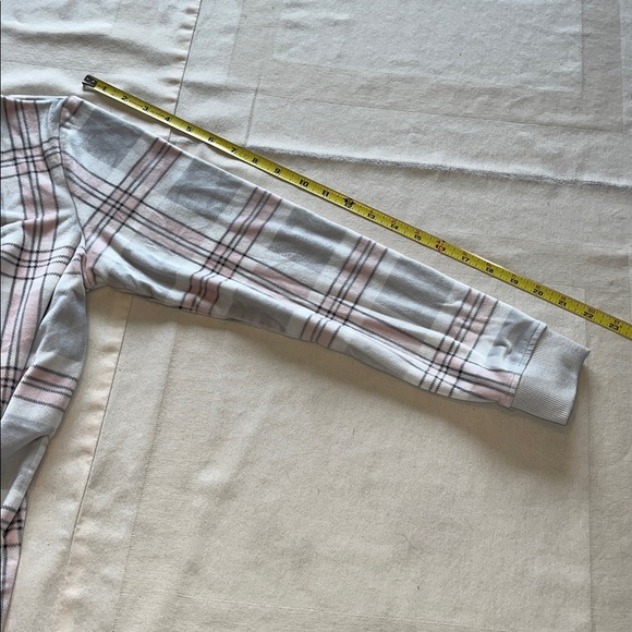 Rachel Zoe Women’s Plaid Cozy Pajama Set - Picture 9 of 10